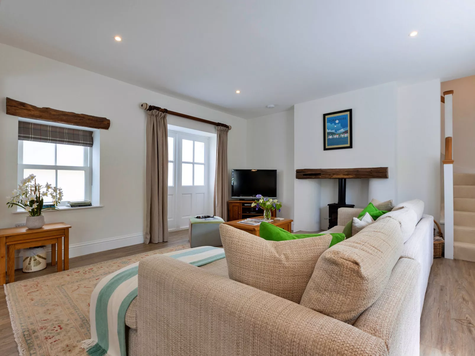 The Old Estate Office Nr Grantley Hall-Binnen