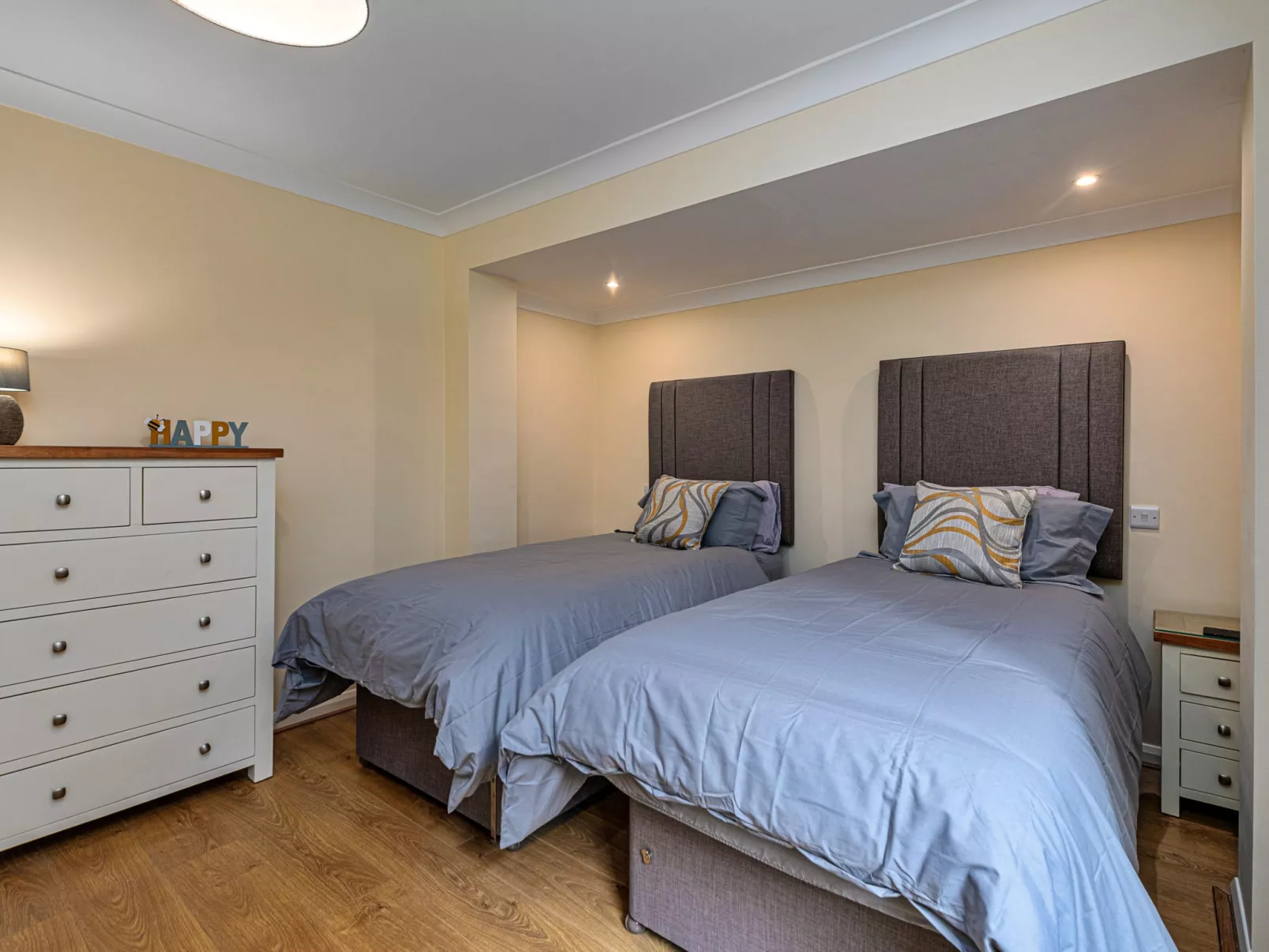 Cesail Y Mynydd-Binnen