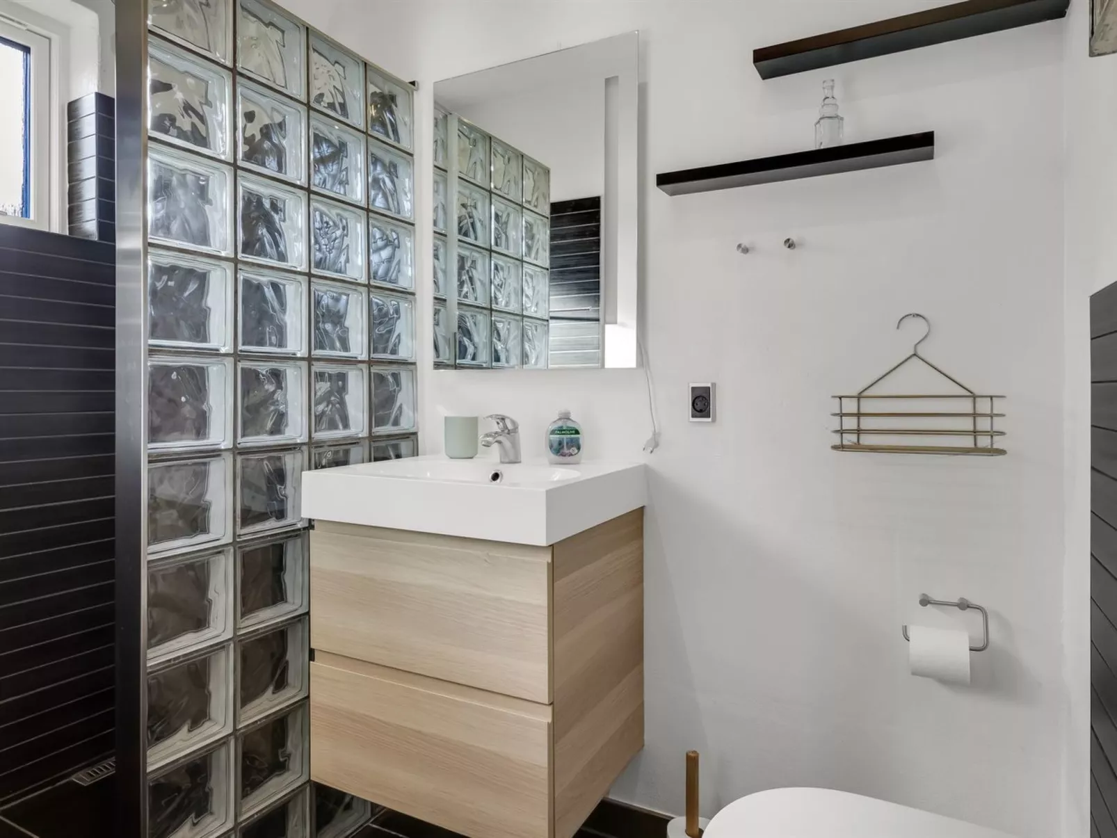 "Wraghi" - 21km from the sea-Binnen