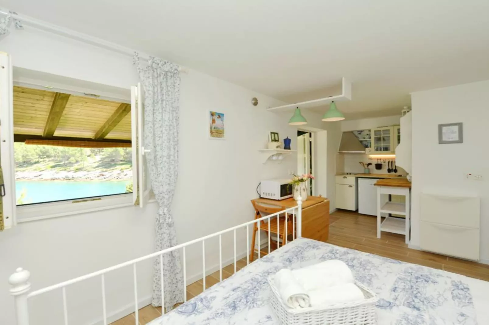 Studio (Ruzmarin)-Slaapkamer