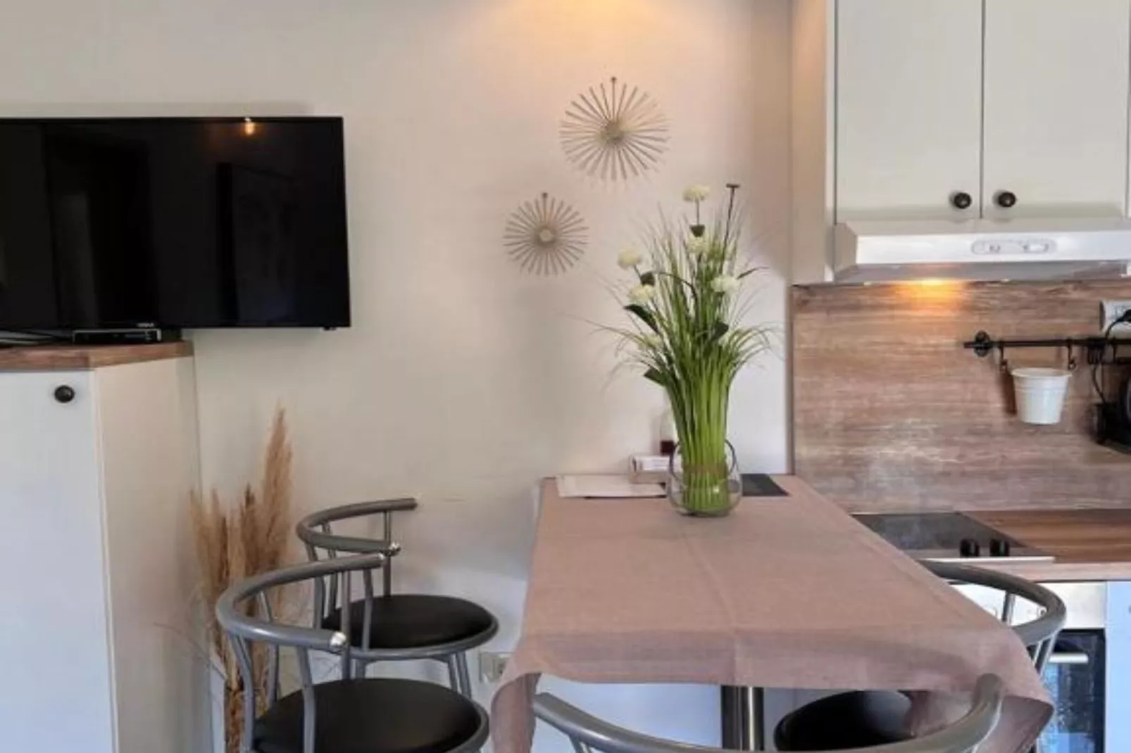 One-Bedroom Apartment With Sea View (B)-Slaapkamer