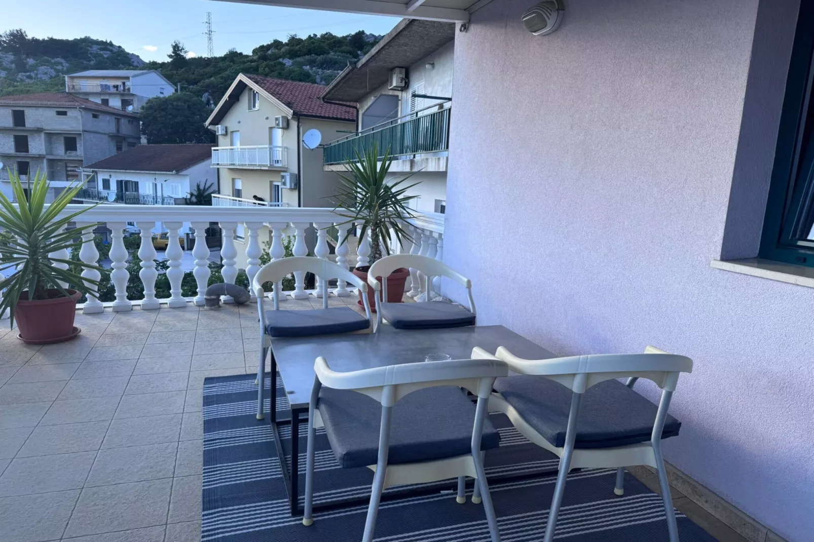 Apartment Centar - Three Bedroom Apartment-Badkamer