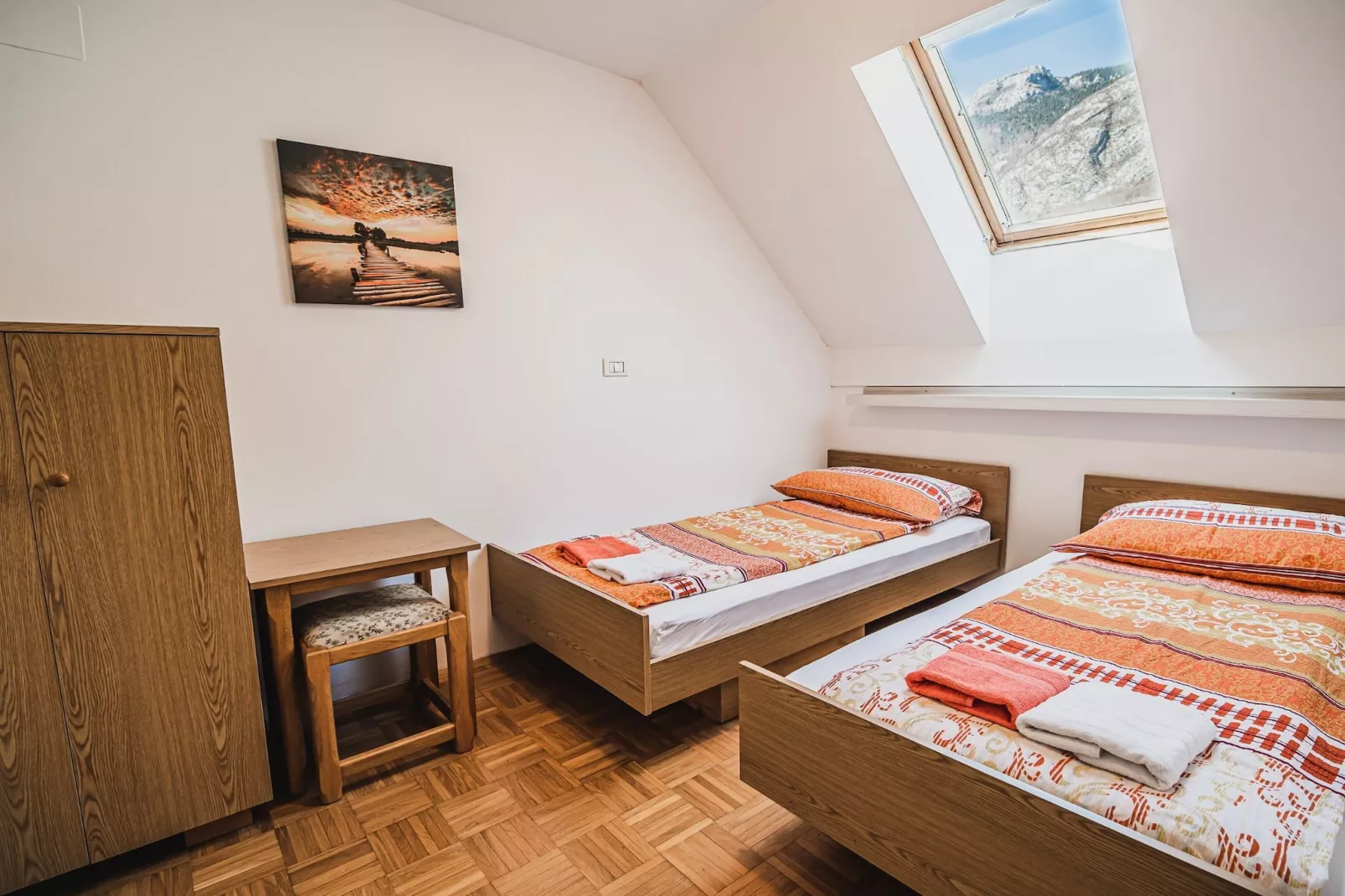 Bovec Picturesque Mountain Vista Residences - Two Bedroom Apartment (owner D)-Slaapkamer