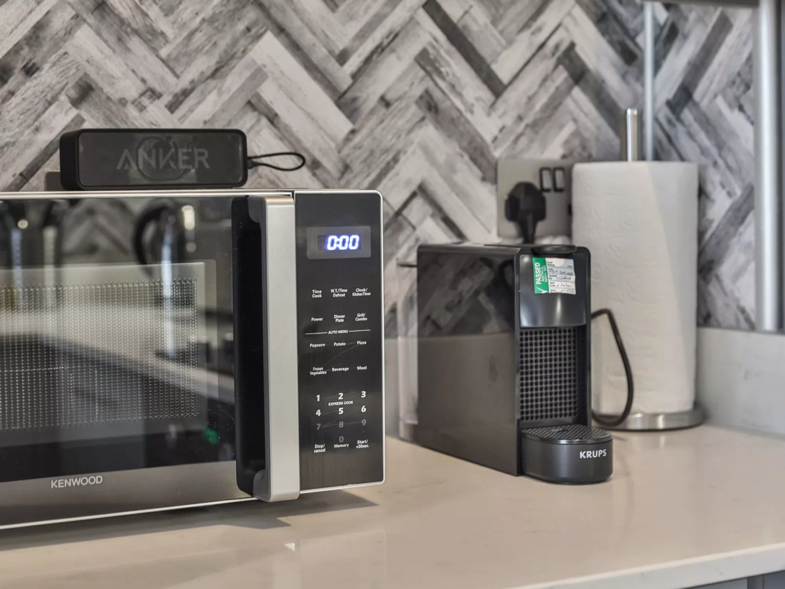 Belle House, Apt 2-Binnen