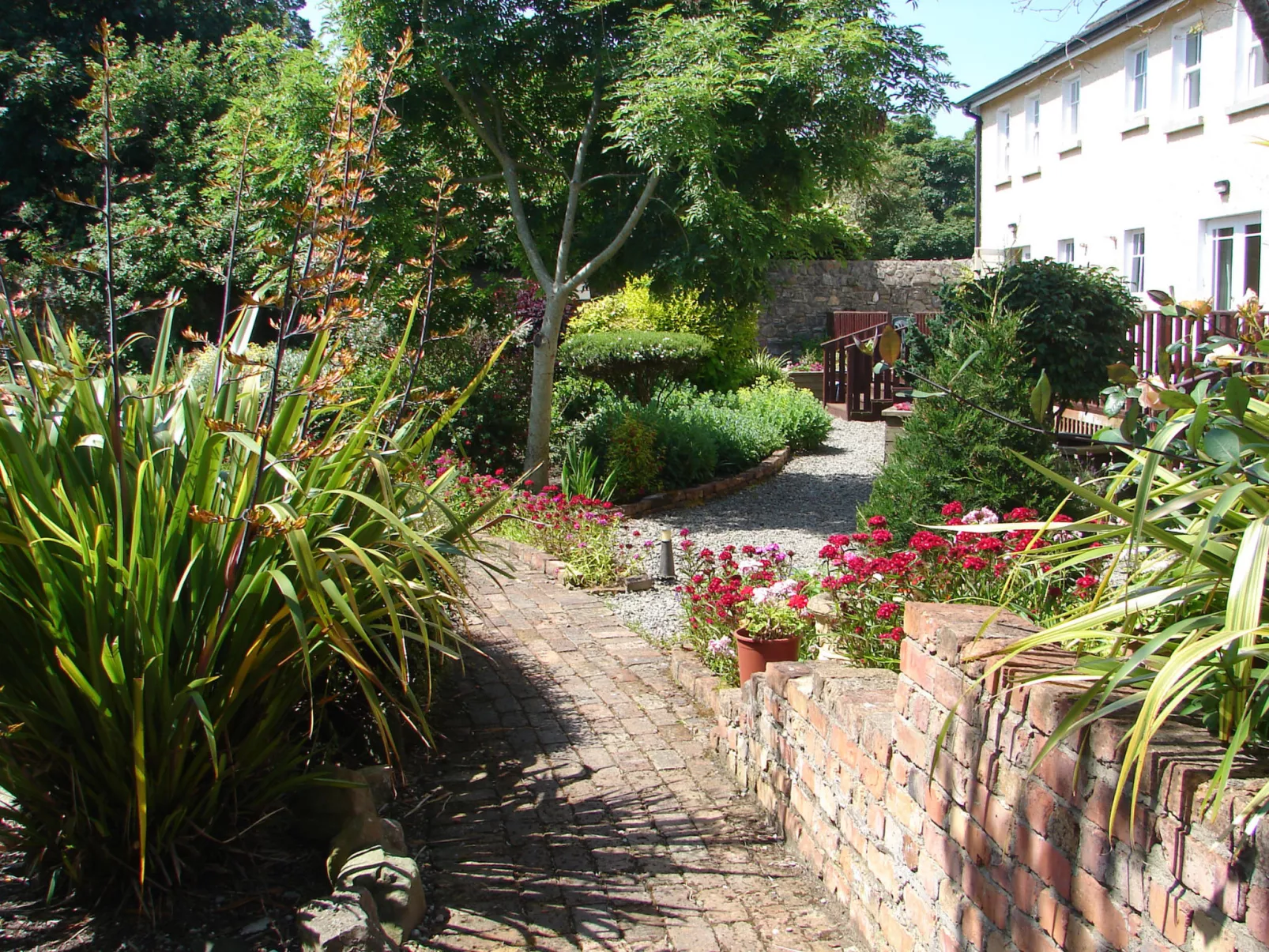 Courtyard HC No 8-Buiten