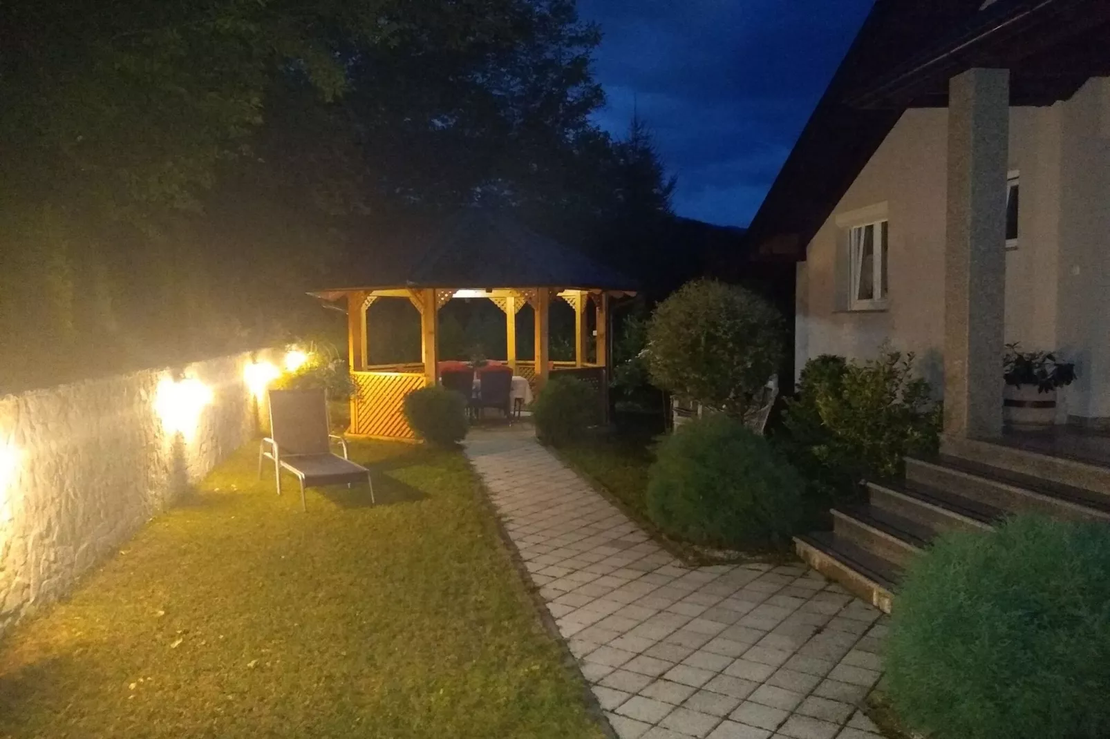 Apartments A&D - Superior One Bedroom Apartment with Terrace and River View (Deni)-Buitenlucht