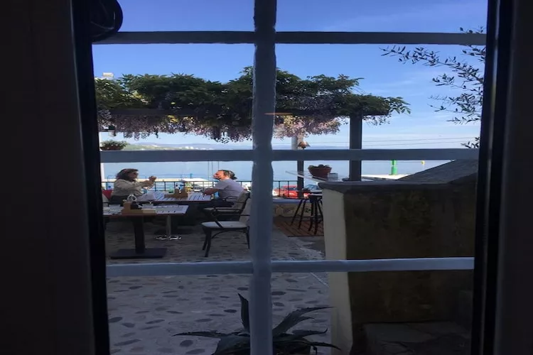 Studio Apartment Sisi - Studio Apartment with Sea View-Sfeer