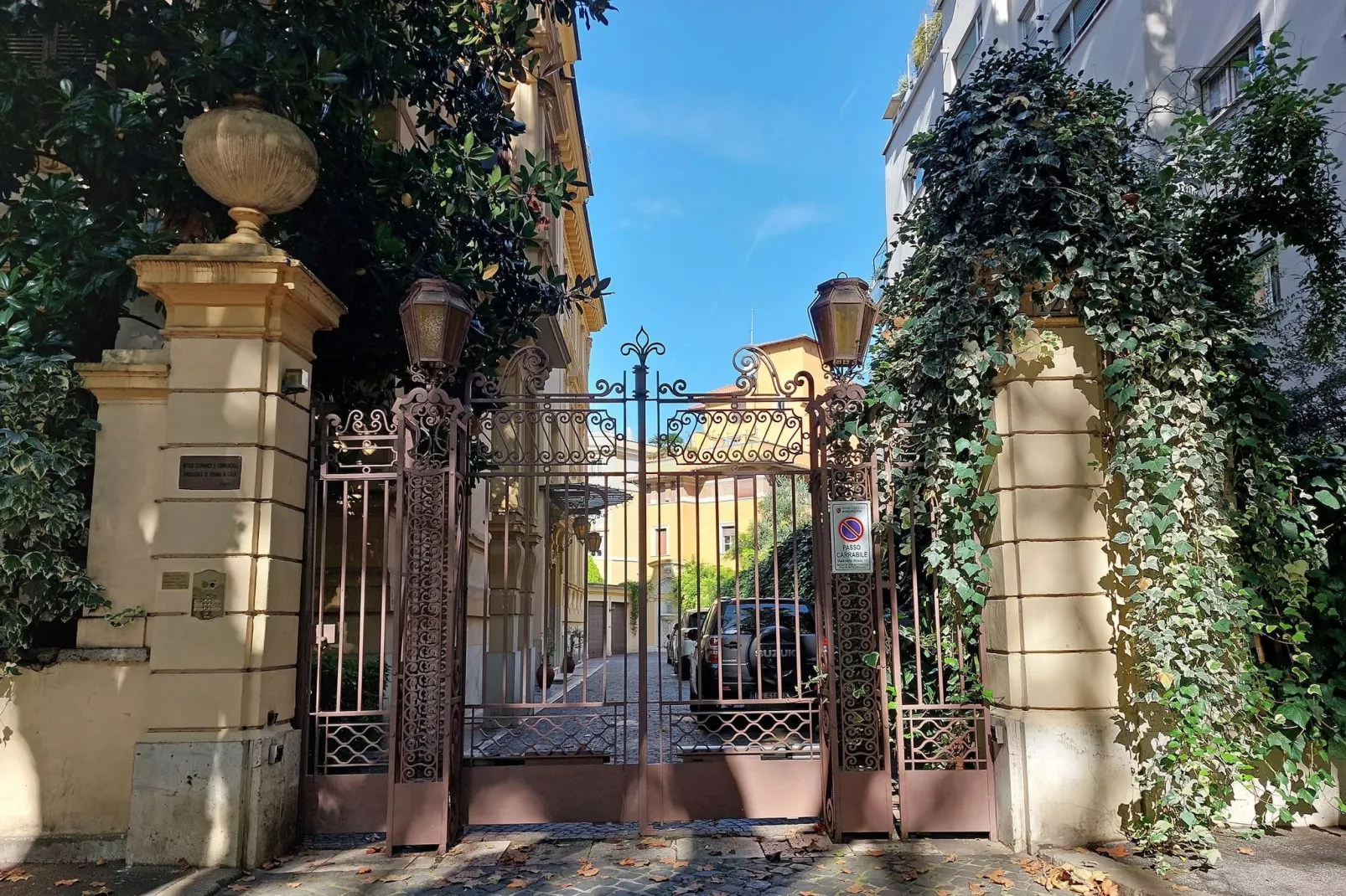 L'Orchidea-Hal-ontvangst