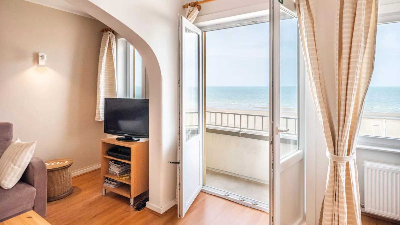 Nepto troisième-Woonkamer