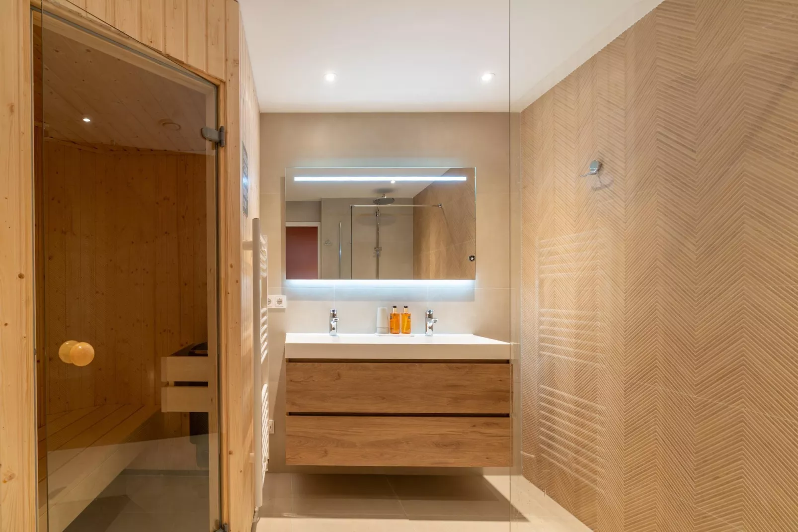 Juliana 028-Badkamer