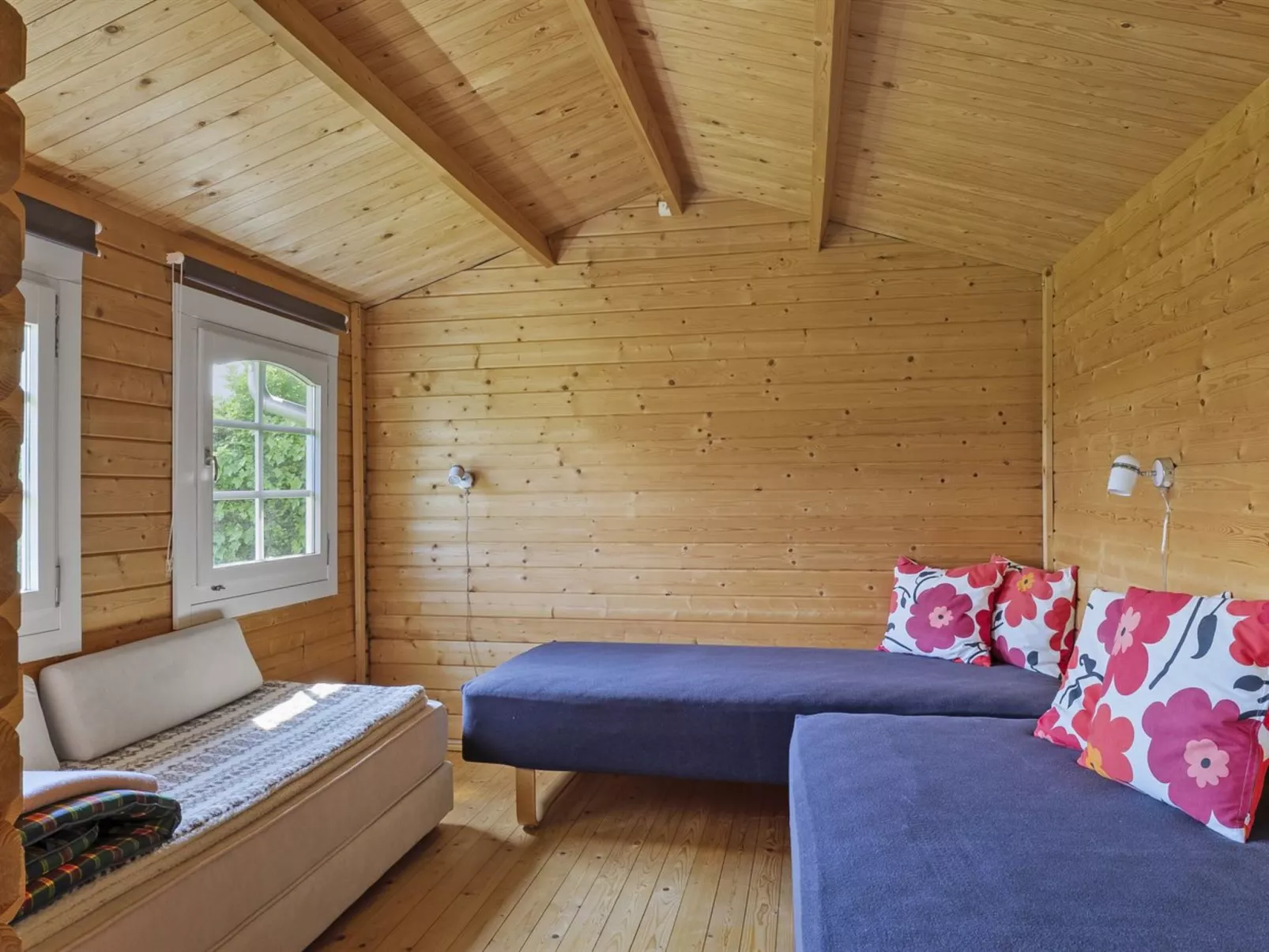 "Erok" -  from the sea-Binnen