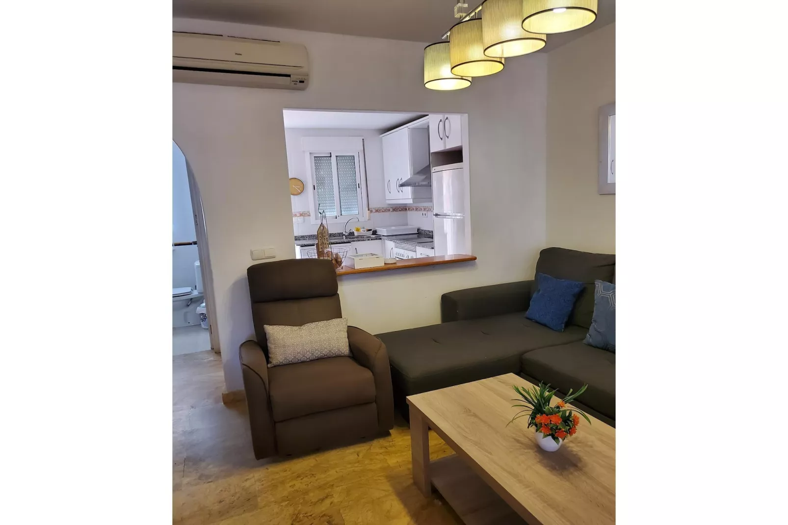 CT 341 AL - Faro's Casa Adosada-Woonkamer