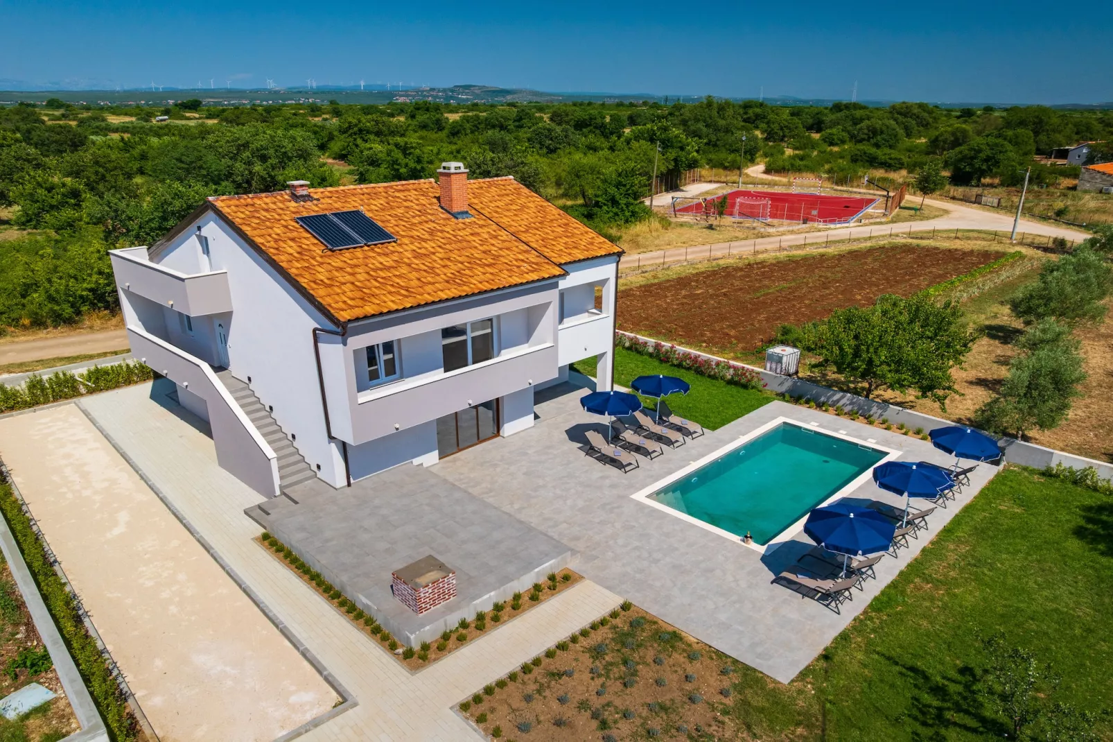 Villa Campi Dalmatia-Buitenkant zomer