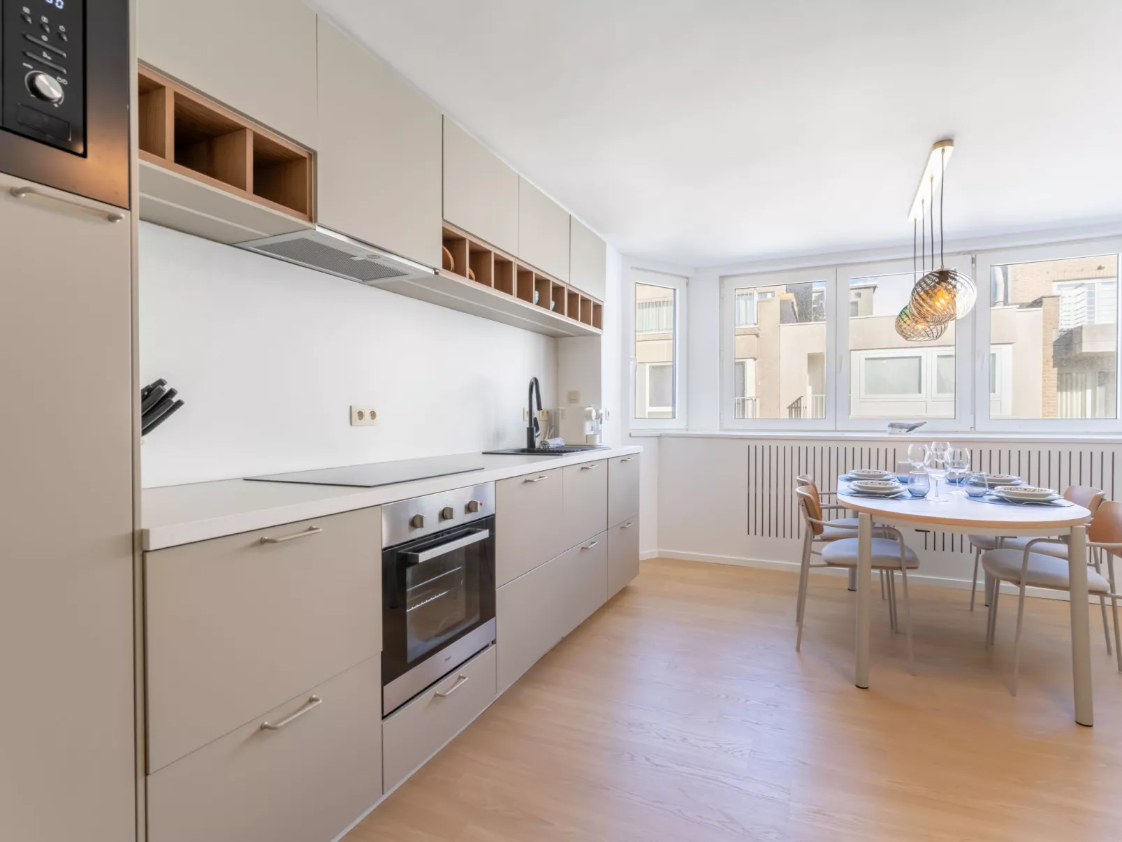 Florence with private garage-Binnen