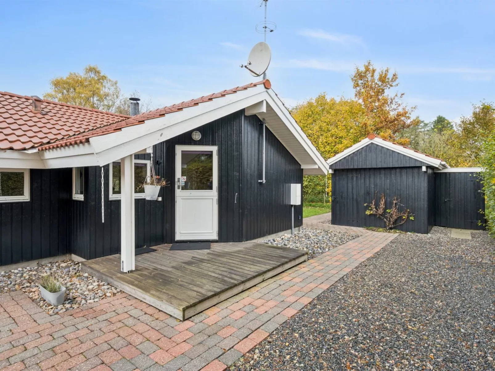 "Gyda" - 840m from the sea-Buiten