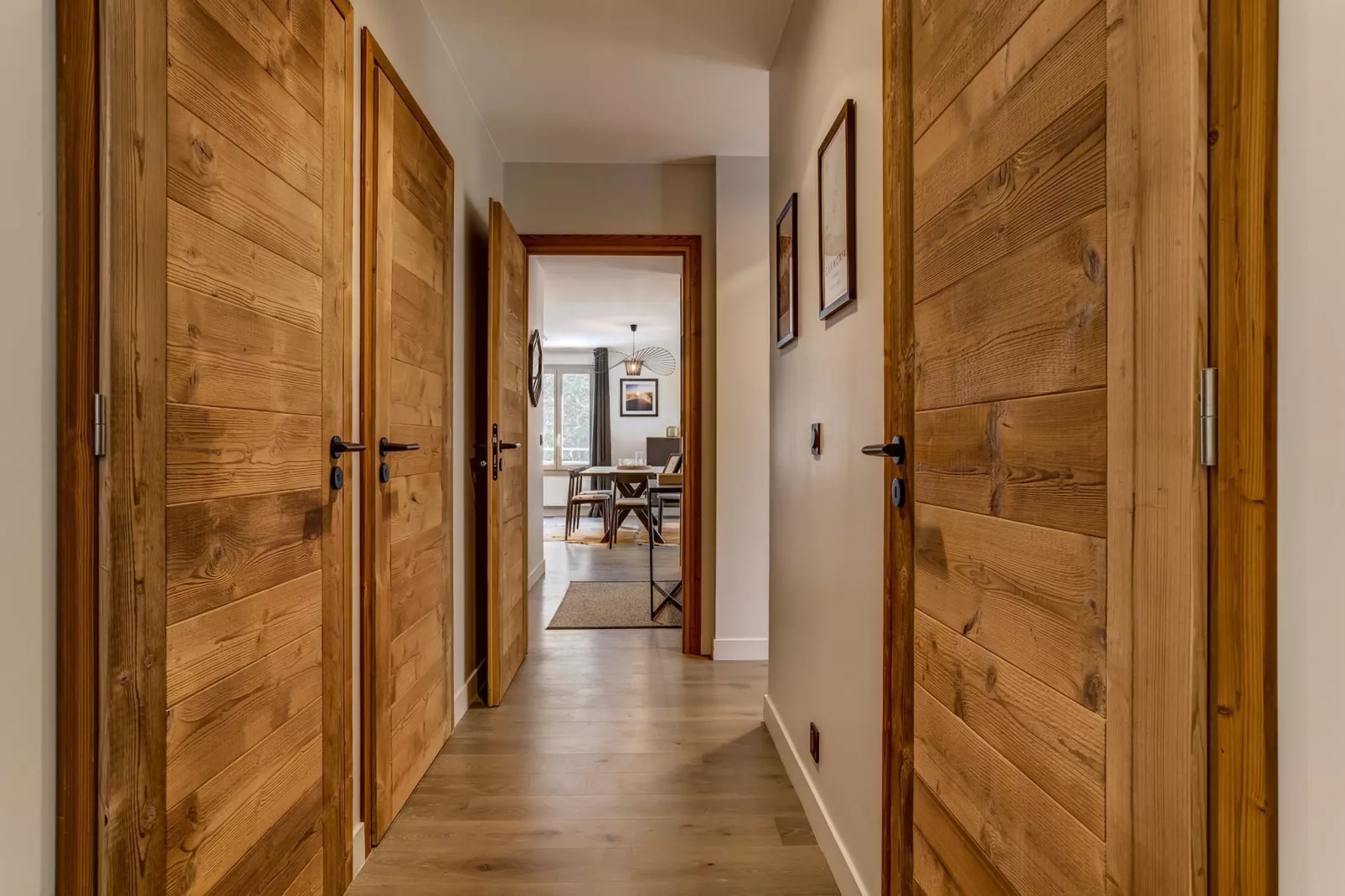 White Pearl A12-Overloop