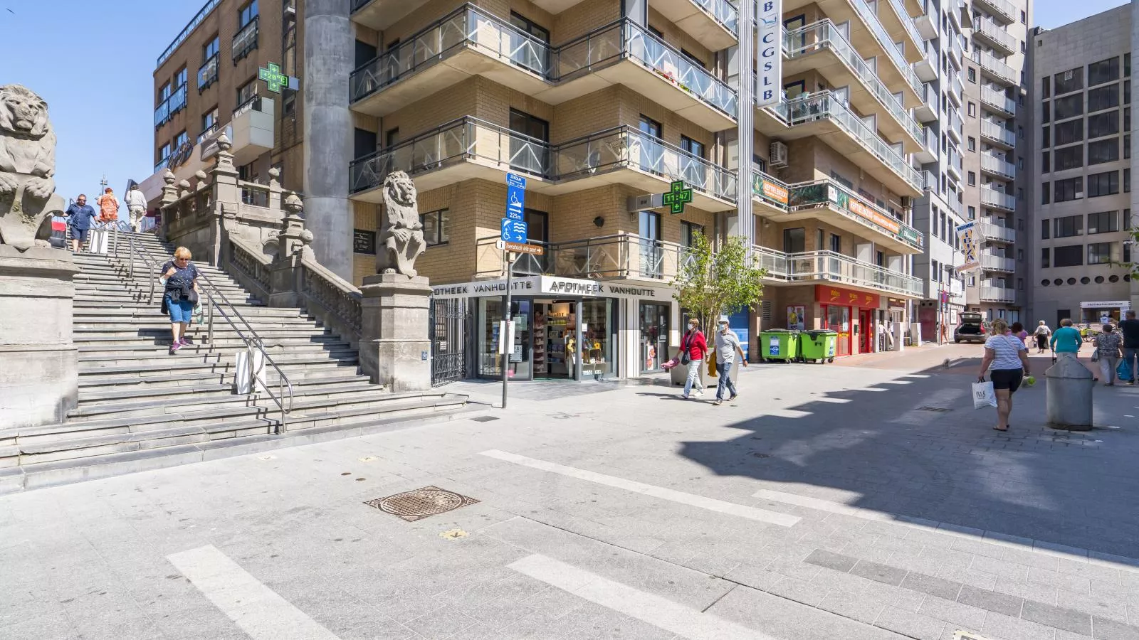 Majestic Stad - 002-Buitenlucht