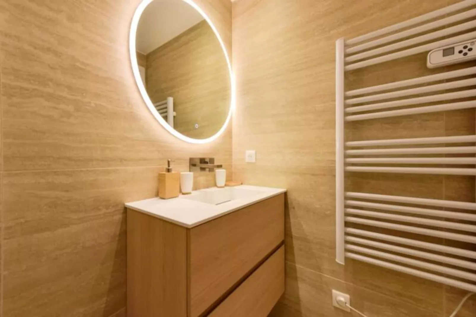 Résidence 2p De Standing &agrave; 100m Du Palais-Niet-getagd