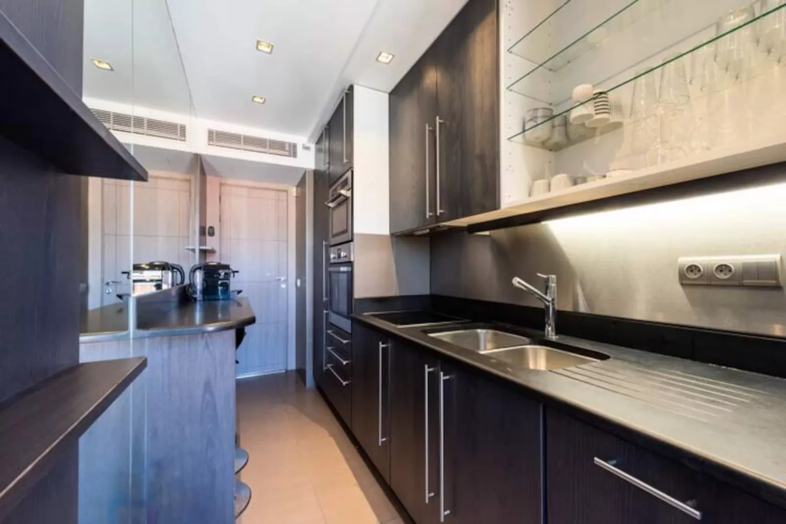 Résidence 2 Pi&egrave;ces Croisette, Face Palais Des Congr&egrave;s-Niet-getagd