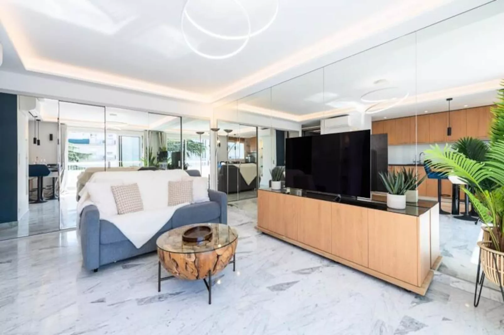 Résidence Grand 2p Rénové Terrasse Cœur De Cannes-Niet-getagd