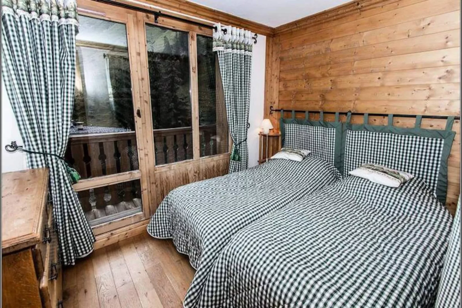 Résidence Roche De Fours-Niet-getagd