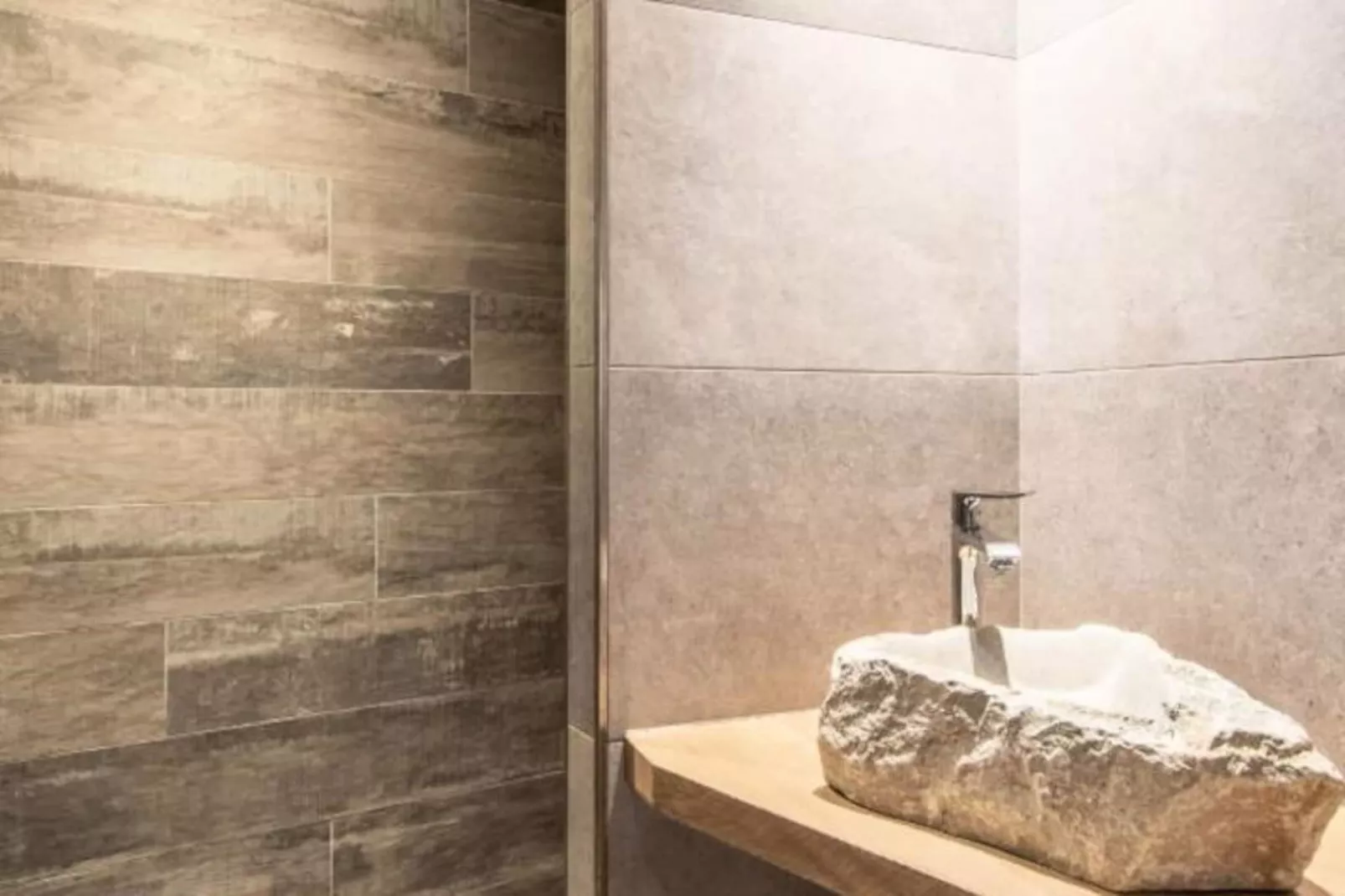 Résidence Sommard N°8-Niet-getagd