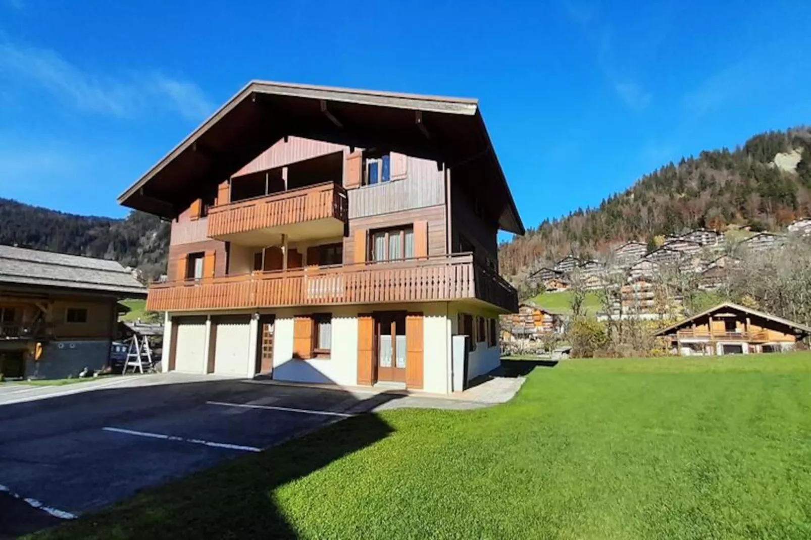 Résidence Charvin N°4-Niet-getagd