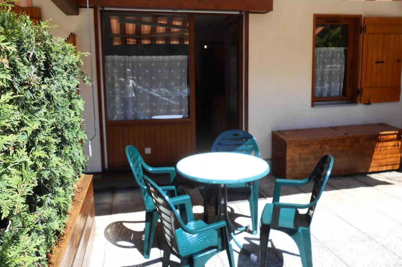 Résidence Cornillon C N°3-Niet-getagd