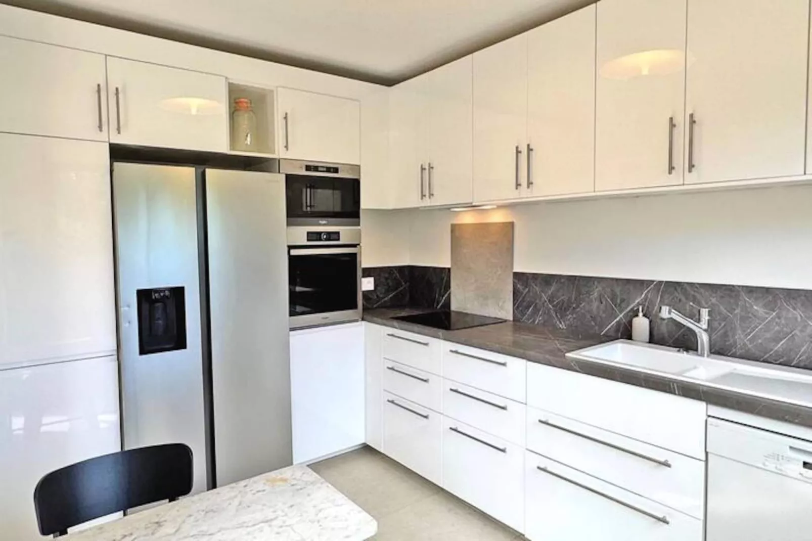 Résidence Le Grand Pin-Niet-getagd