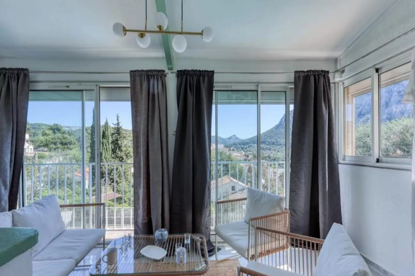 Villa Helvétie --Niet-getagd