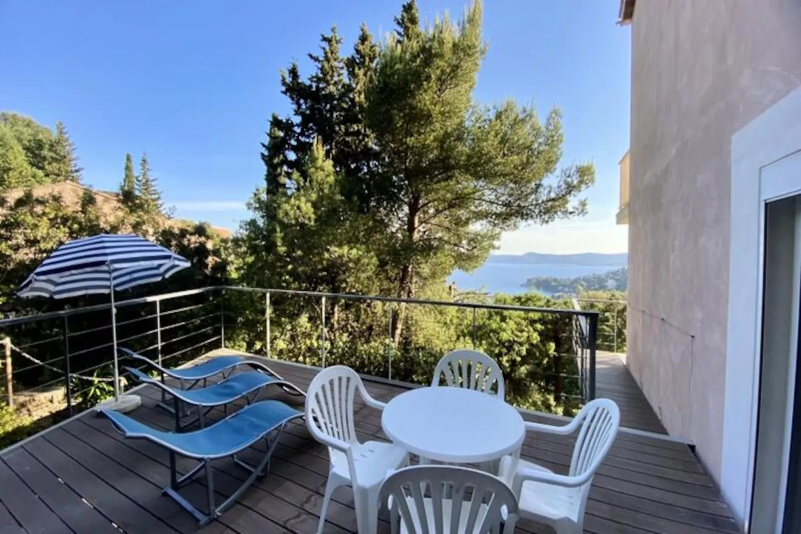 Résidence T2 R&eacute;nov&eacute; Avec Vue Mer Et Grand Balcon &ndash; Aiguebelle, Le Lavandou-Niet-getagd