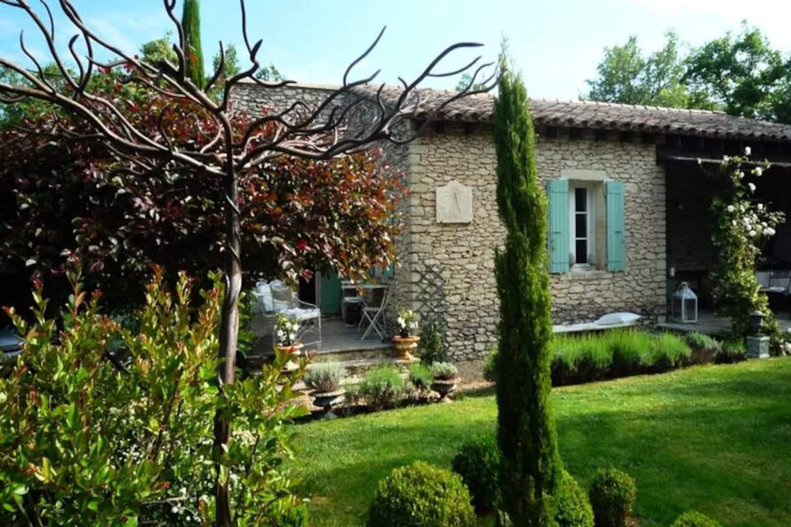 Belle Villa Proven&ccedil;ale Avec Piscine Et Jacuzzi-Niet-getagd