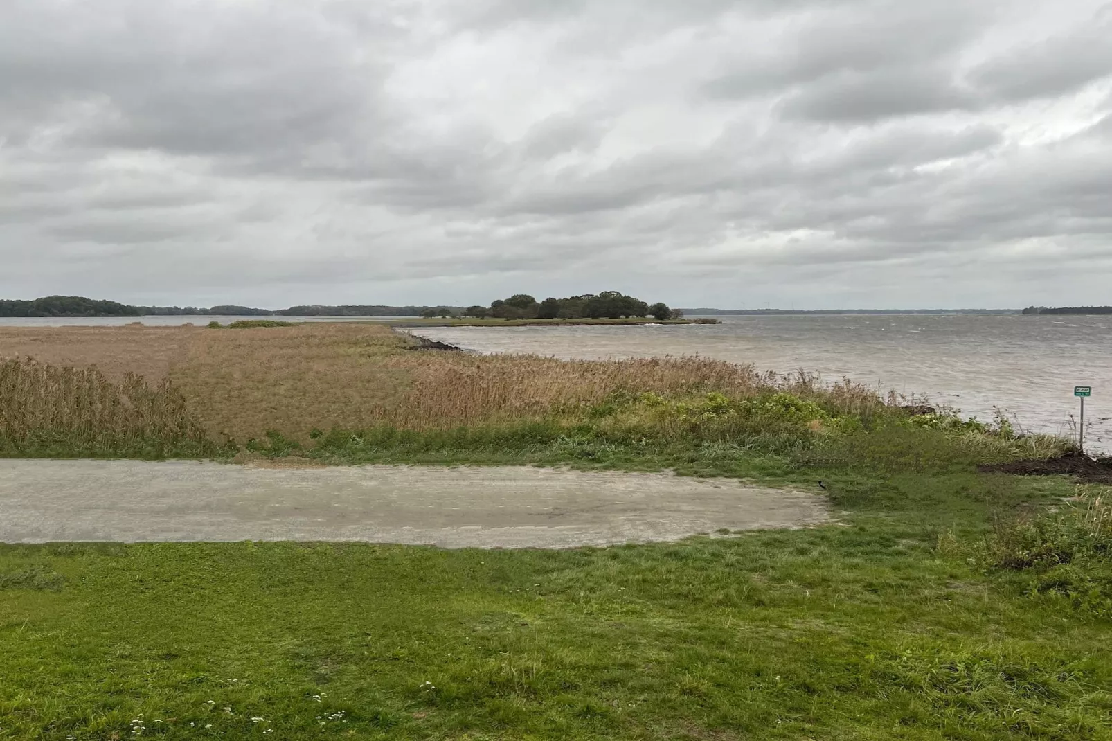 Kustcharme in Boged-By Traum-Waterzicht