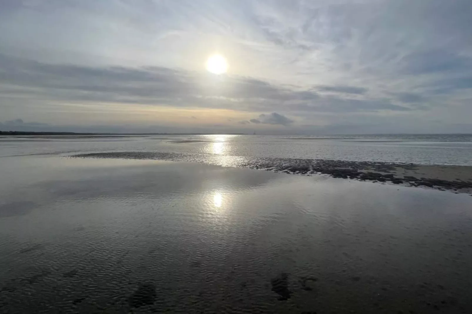 Luxe retraite met zwembad -- By Traum Ferienwohnungen-Waterzicht