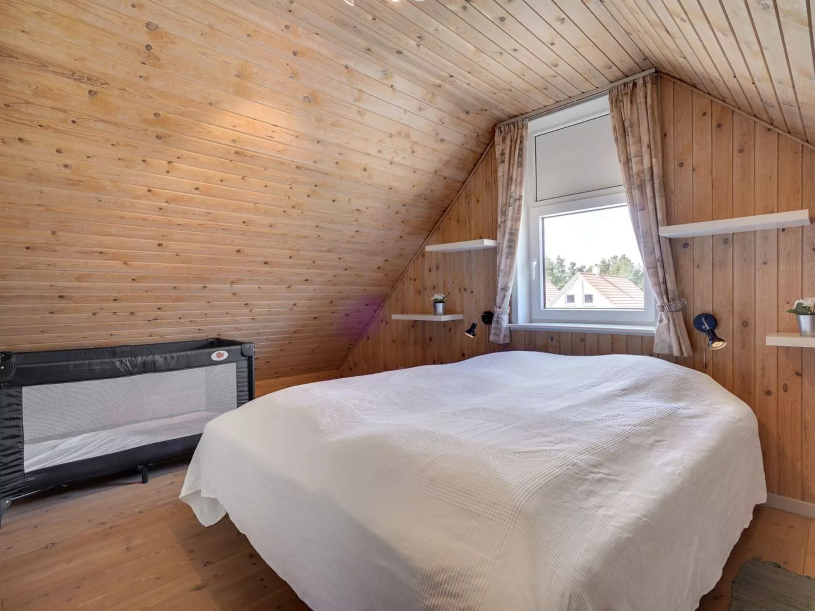 "Urda" - 1km from the sea-Binnen