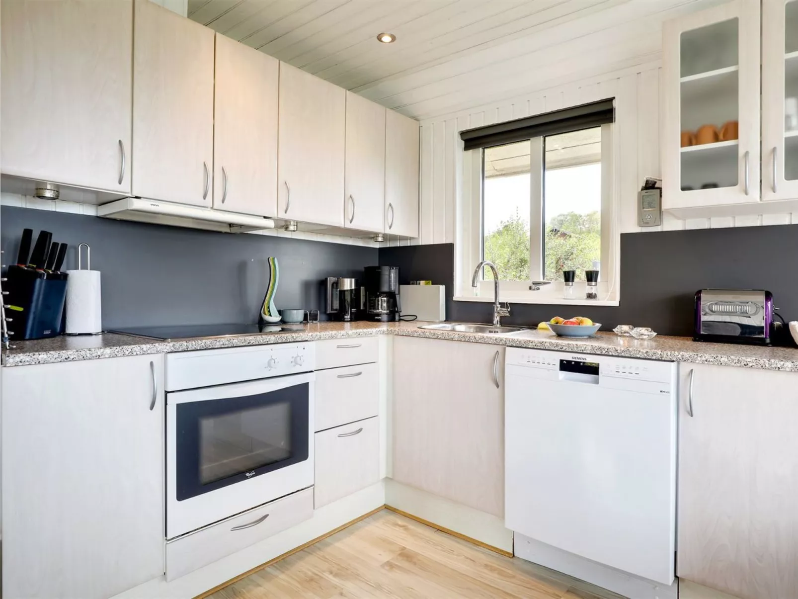 "Voitto" - 150m from the sea-Binnen