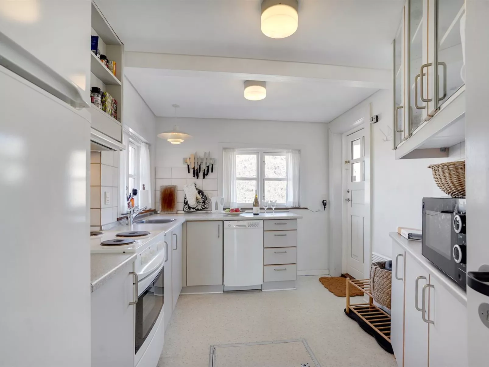 "Tabea" - 150m from the sea-Binnen