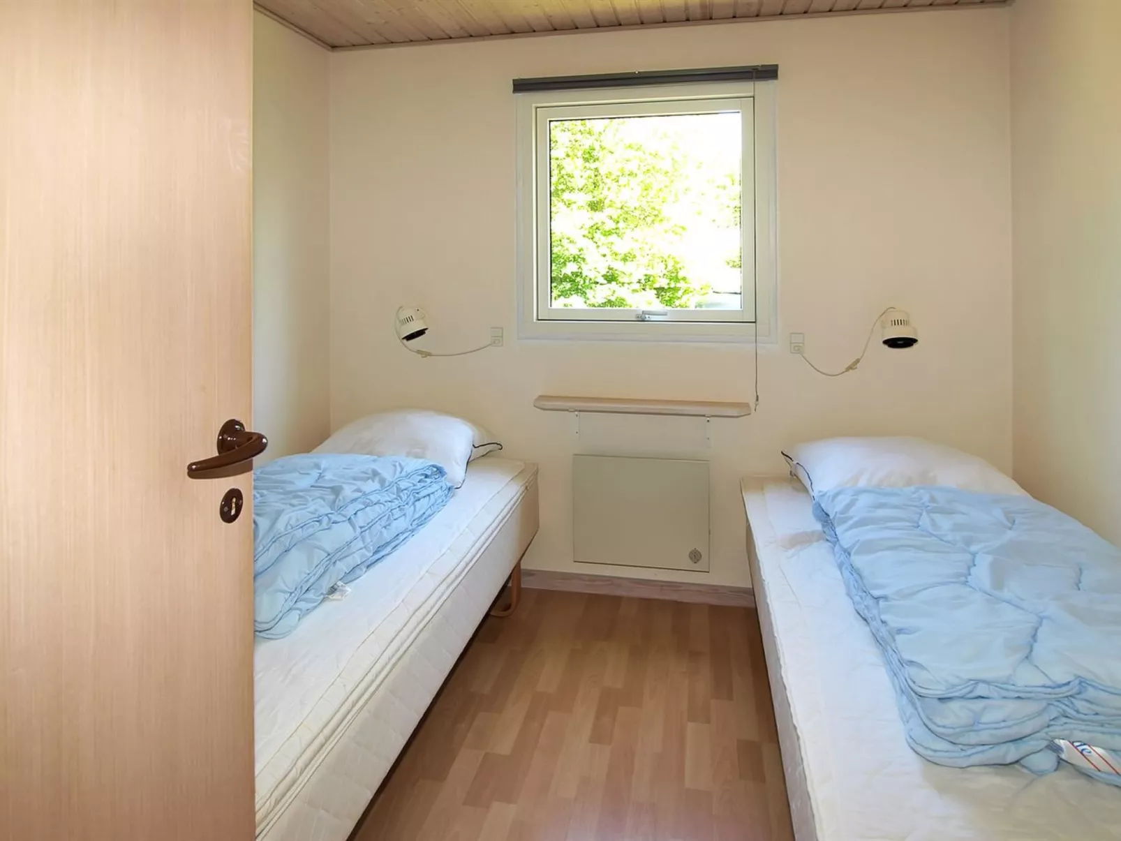 "Berthilde" - 400m from the sea-Binnen