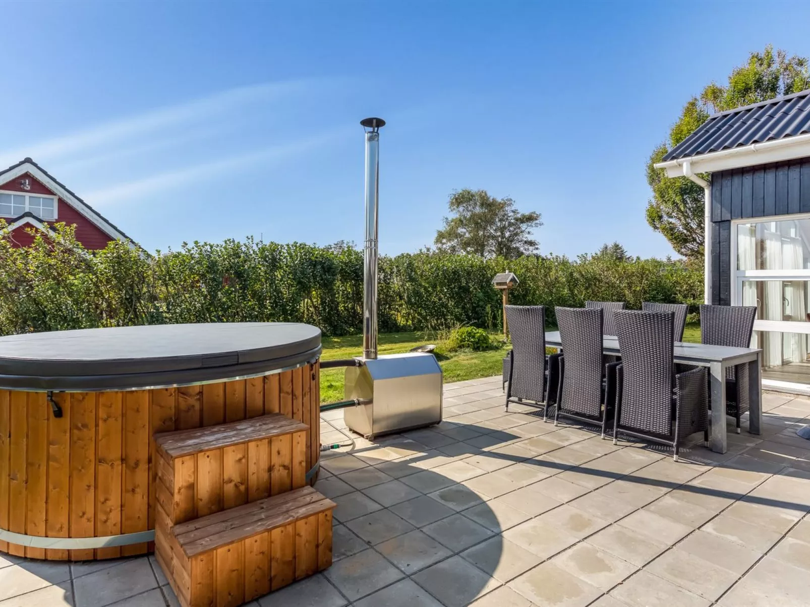 "Gudmundine" - 350m to the fjord-Buiten