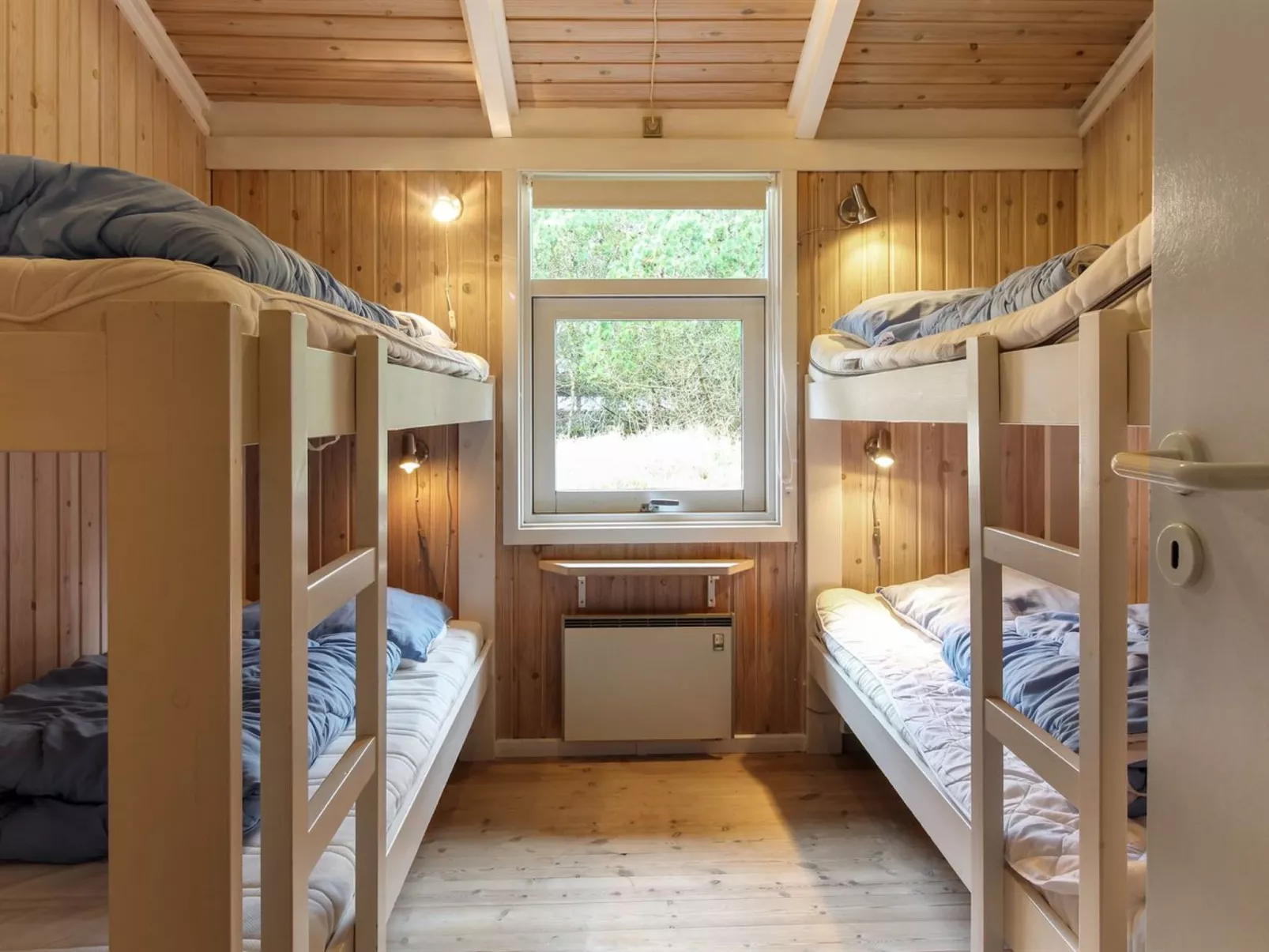 "Eldmar" - 500m from the sea-Binnen