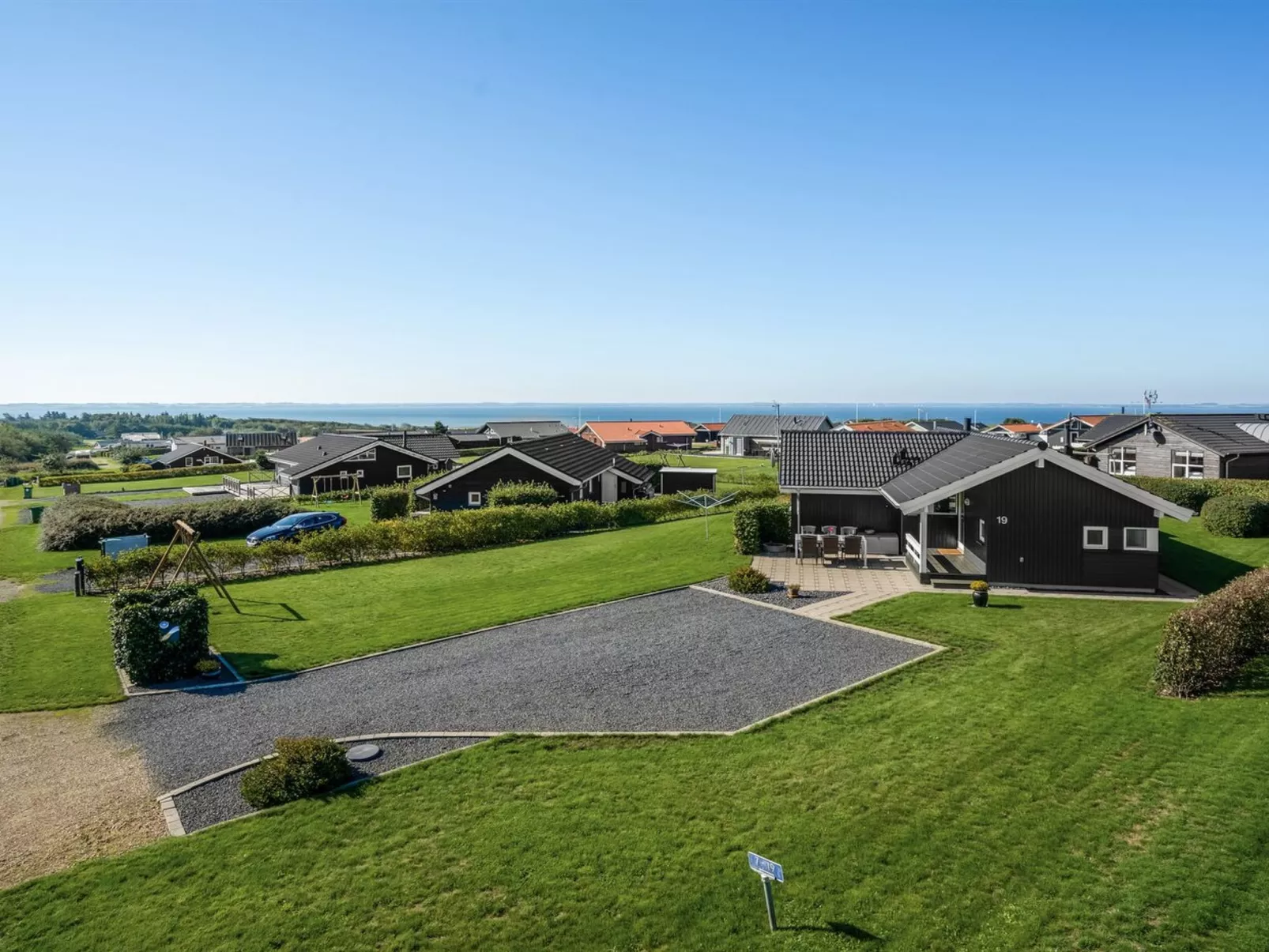 "Brynjolf" - 350m to the fjord-Buiten