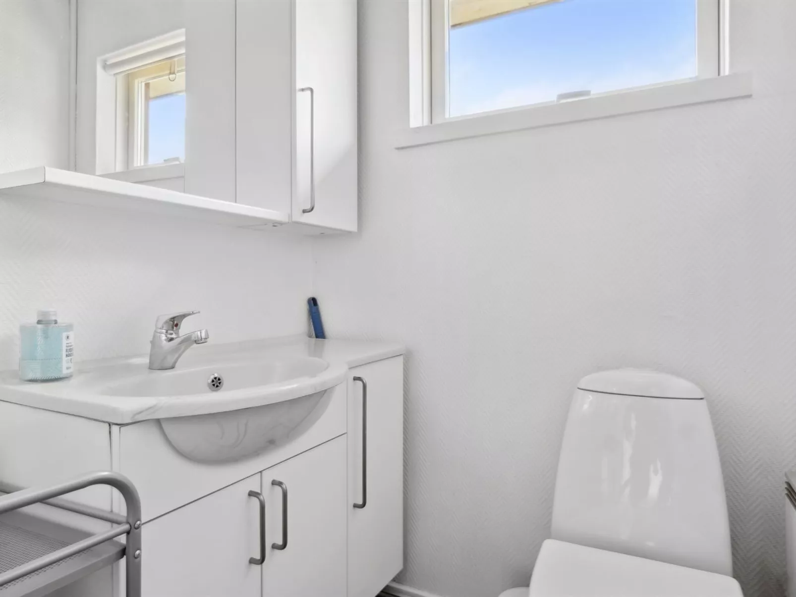 "Onni" - 1km from the sea-Binnen