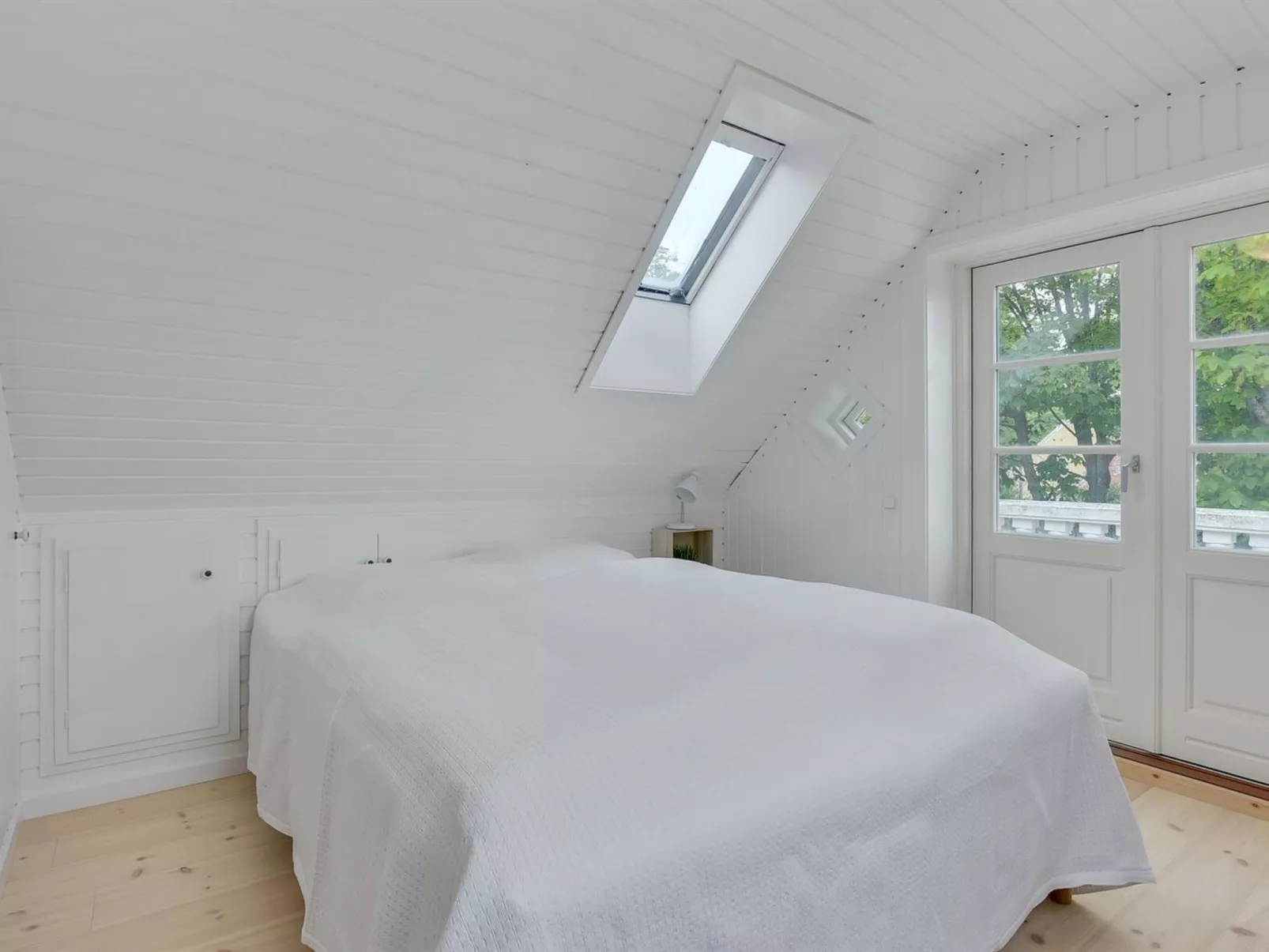 "Juhana" - 150m from the sea-Binnen