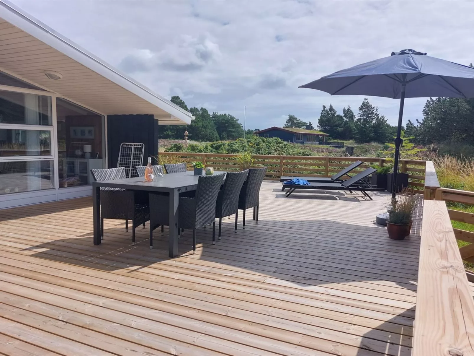 "Elgin" - 1.8km from the sea-Buiten