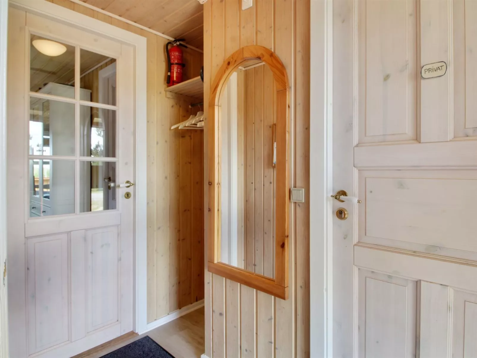 "Zekine" - 2.5km from the sea-Binnen