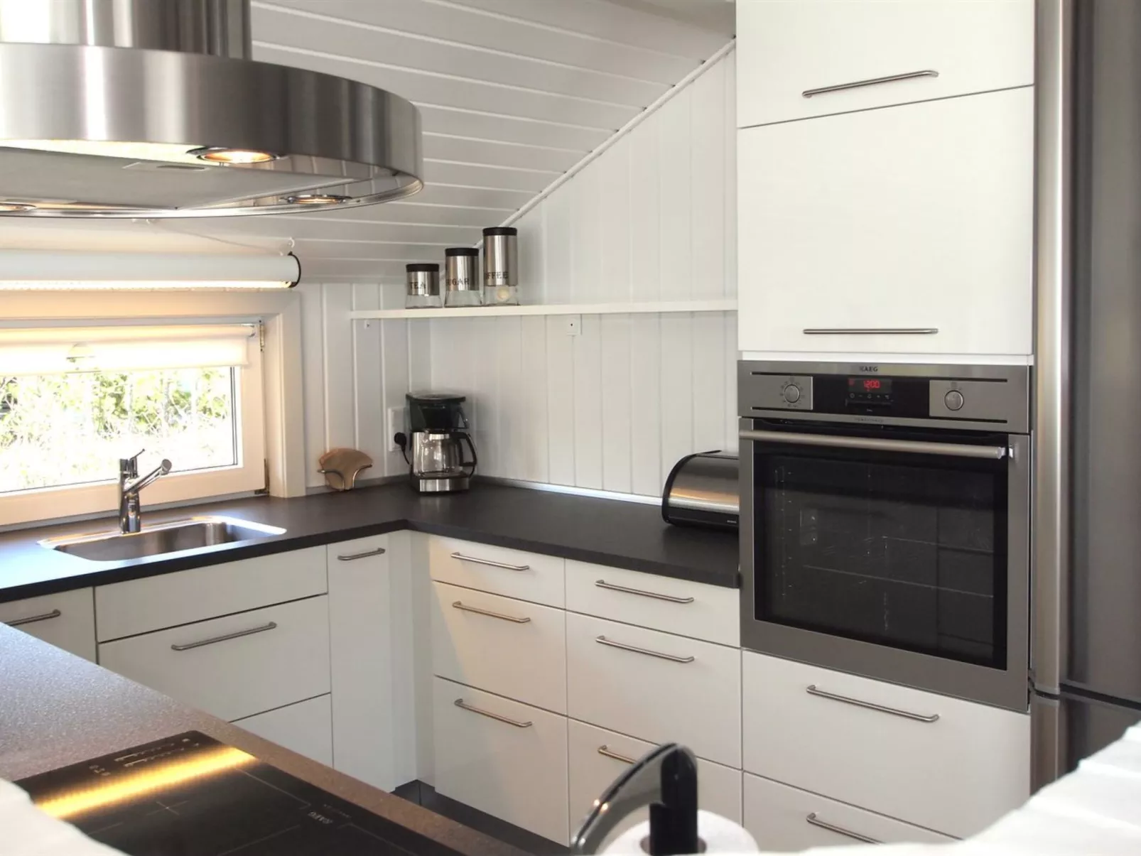 "Emmarenze" - 400m from the sea-Binnen