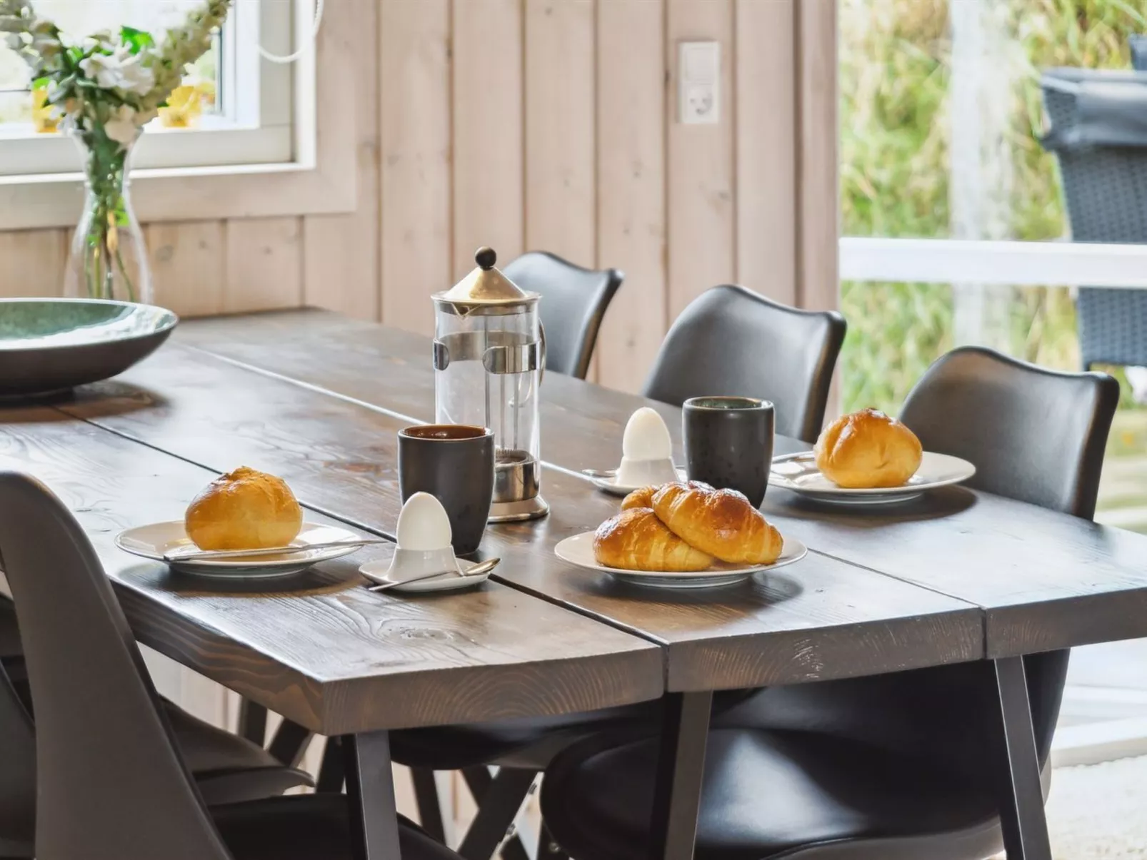 "Benno" - 2.1km from the sea-Binnen