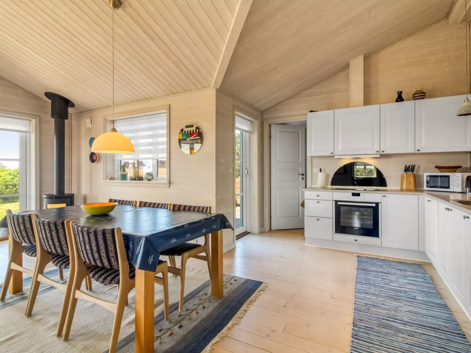 "Armgard" - 300m from the sea-Binnen