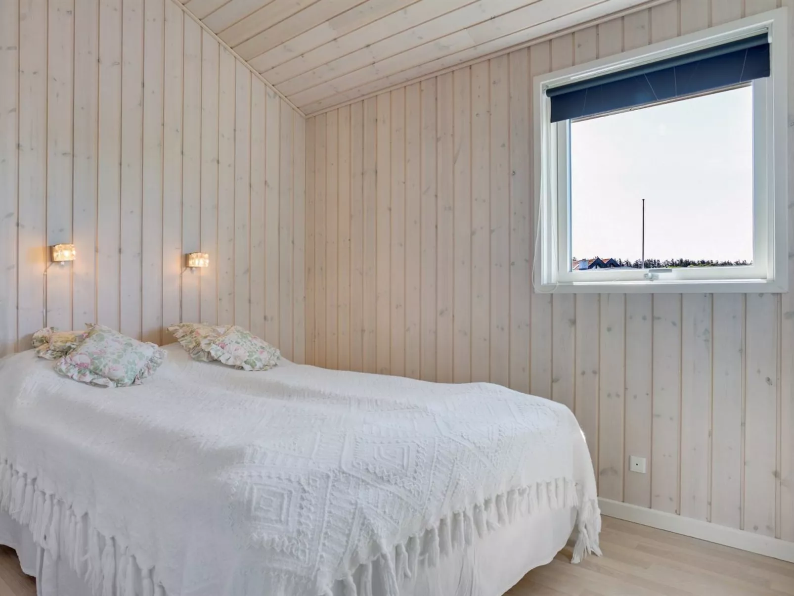 "Hubert" - 150m from the sea-Binnen