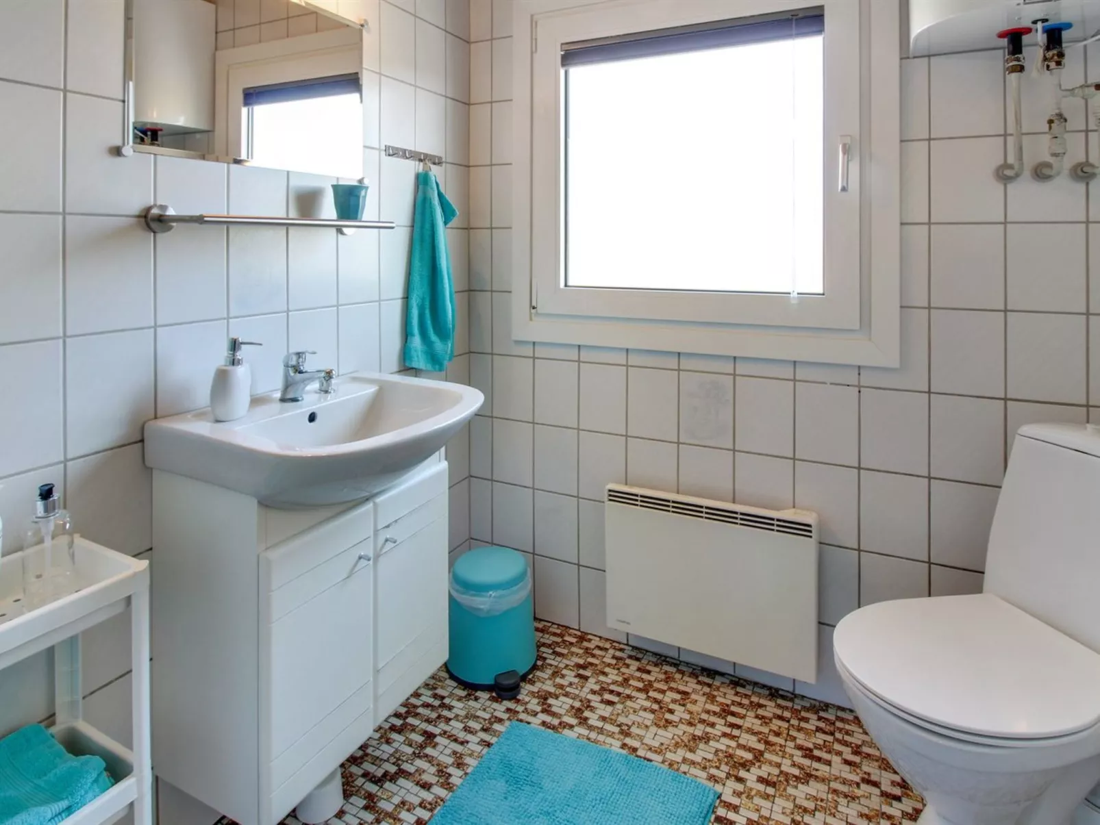 "Gundine" -  from the sea-Binnen